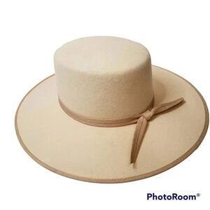 Lack of Color Hat Size Small